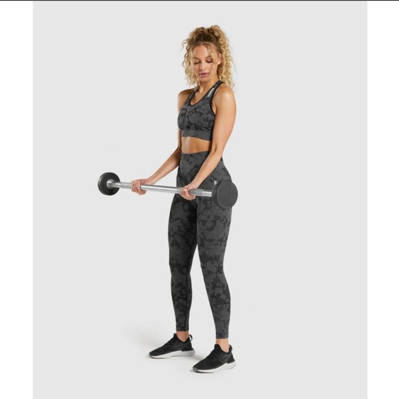 GYMSHARK ADAPT CAMO SEAMLESS LEGGINGS - Picture 2 of 5